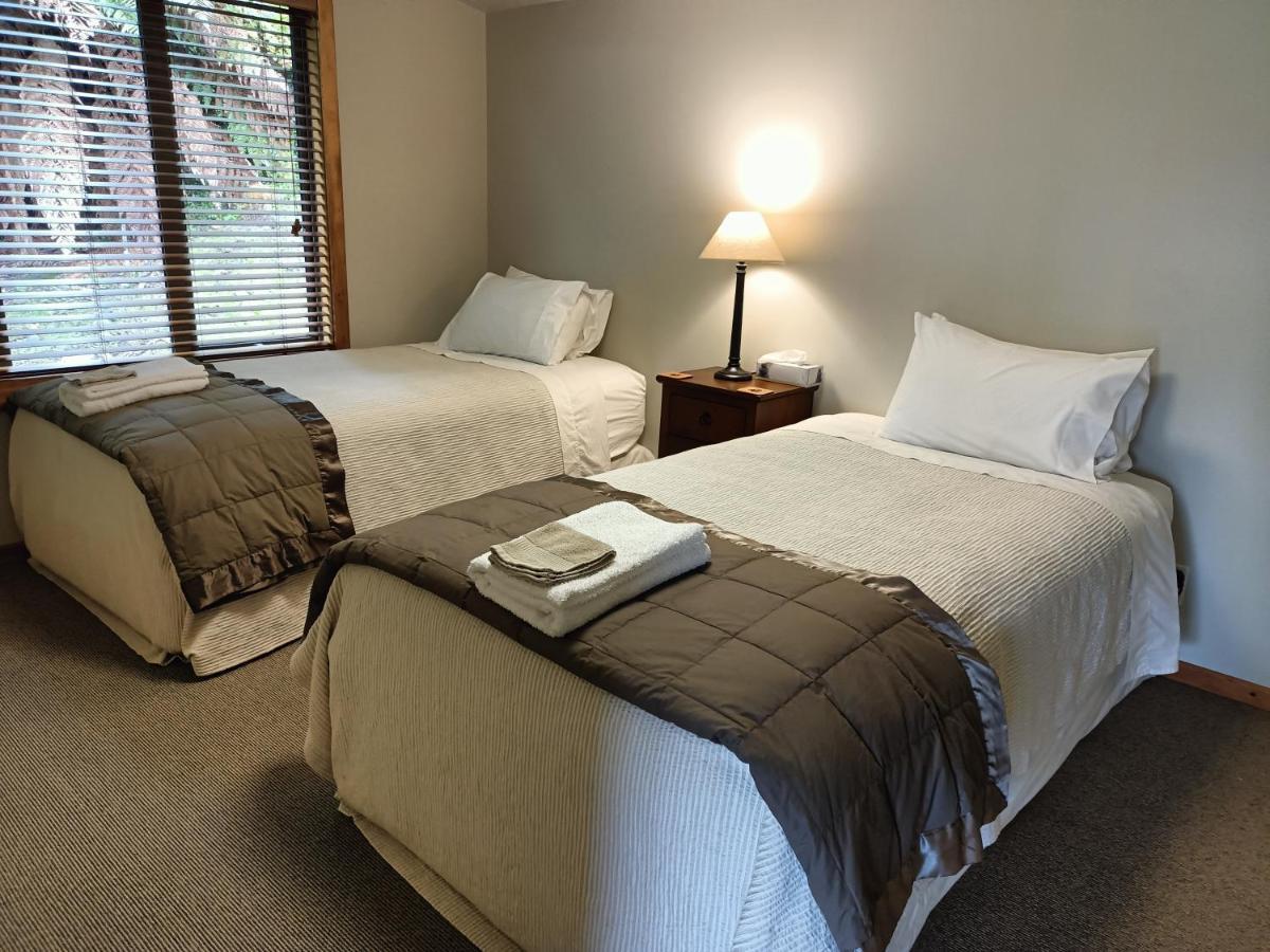 Riverstone Retreat Karamea מראה חיצוני תמונה